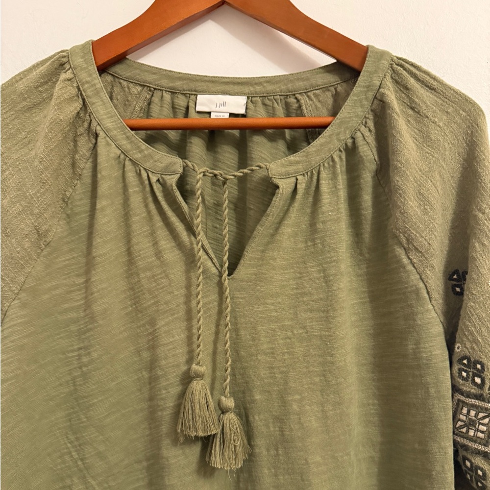 J.Jill Olive Green Embroidered Peasant Tunic Blouse Medium Tall 🌿 Boho Cotton - Picture 7 of 13